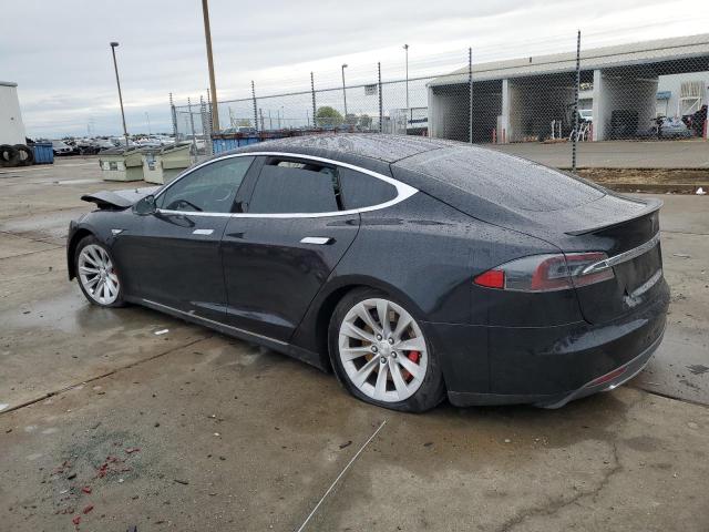 86040095 :رقم المزاد ، 5YJSA1E45GF136269 vin ، 2016 Tesla Model S مزاد بيع