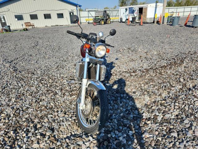 85307585 :رقم المزاد ، JS1VV71L0F2101913 vin ، 1985 Suzuki Gv1200 مزاد بيع