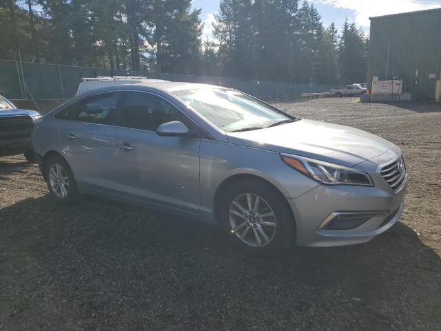 2015 Hyundai Sonata Se მანქანა იყიდება აუქციონზე, vin: 5NPE24AFXFH004515, აუქციონის ნომერი: 86793095