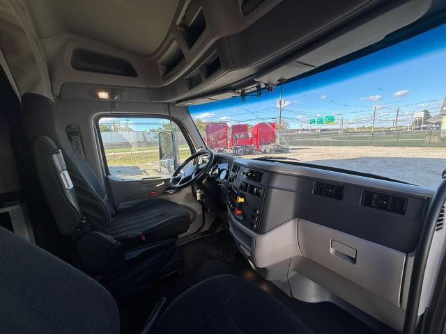 Auction sale of the 2019 Peterbilt 579, vin: 1XPBDP9X9KD622807, lot number: 90091185