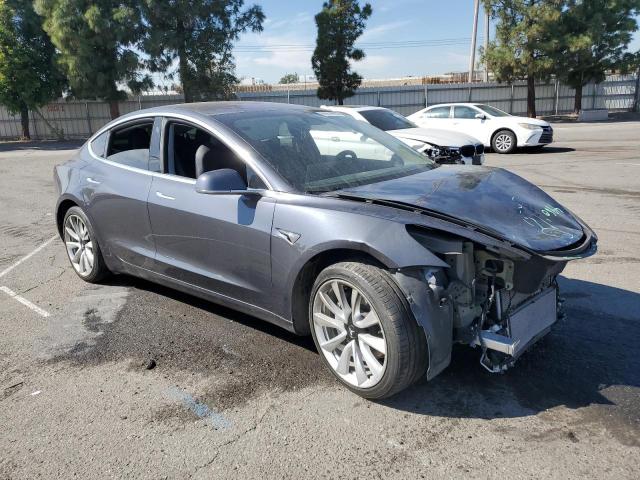 89916605 :رقم المزاد ، 5YJ3E1EB5JF145343 vin ، 2018 Tesla Model 3 مزاد بيع