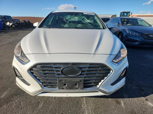 2018 Hyundai Sonata მანქანა იყიდება აუქციონზე, vin: 5NPE24AF3JH615723, აუქციონის ნომერი: 81968385