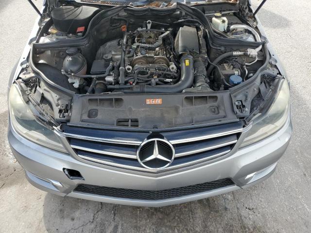 Продажа на аукционе авто 2014 Mercedes-benz C, vin: WDDGF4HBXEA932708, номер лота: 85180895