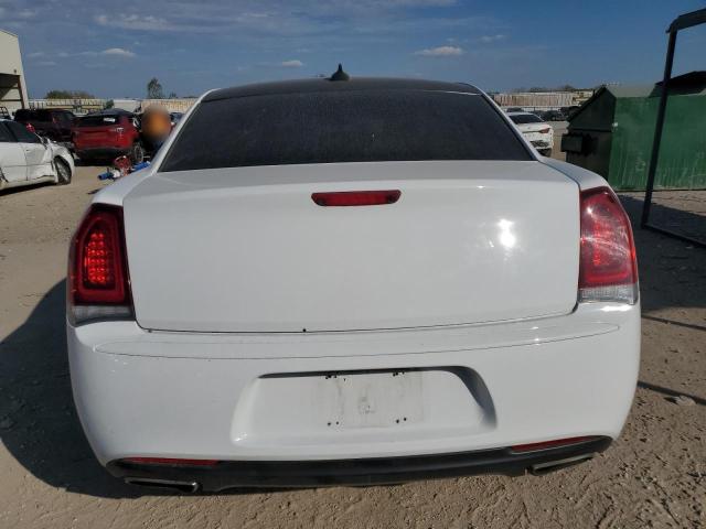 82305555 :رقم المزاد ، 2C3CCAGG7HH647956 vin ، 2017 Chrysler 300 S مزاد بيع