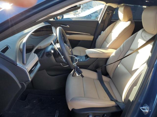 89897725 :رقم المزاد ، 1GYFZDR46SF134051 vin ، 2025 Cadillac Xt4 Premiu مزاد بيع