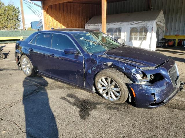 90069025 :رقم المزاد ، 2C3CCARG3HH512454 vin ، 2017 Chrysler 300 Limite مزاد بيع