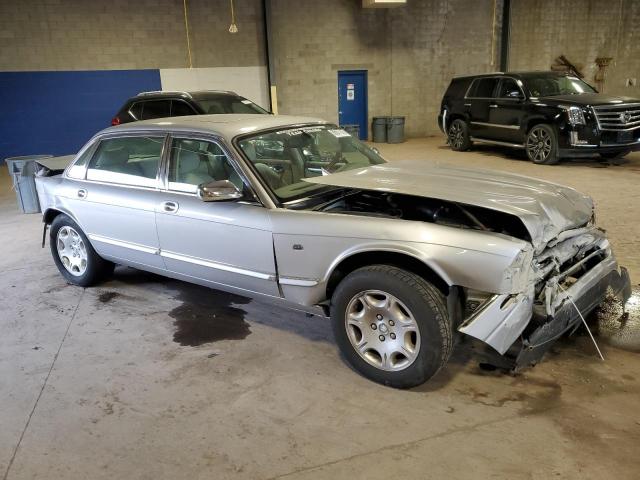 2002 Jaguar Vandenplas მანქანა იყიდება აუქციონზე, vin: SAJDA24C42LF44974, აუქციონის ნომერი: 86877875