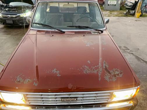 1985 Toyota Pickup Xtr მანქანა იყიდება აუქციონზე, vin: JT4RN56D9F5042940, აუქციონის ნომერი: 87126285