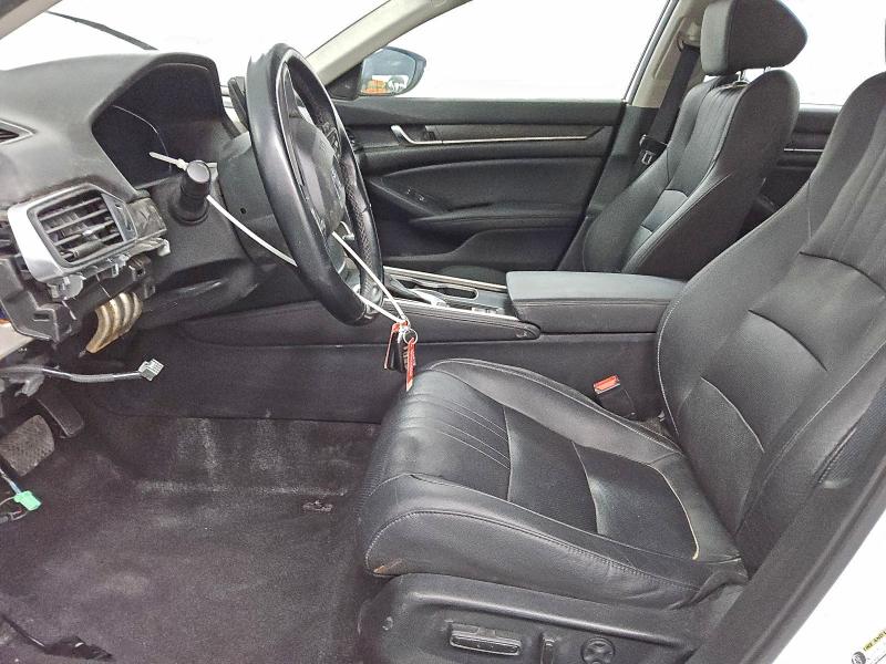 90229465 :رقم المزاد ، 1HGCV1F50LA040036 vin ، 2020 Honda Accord مزاد بيع