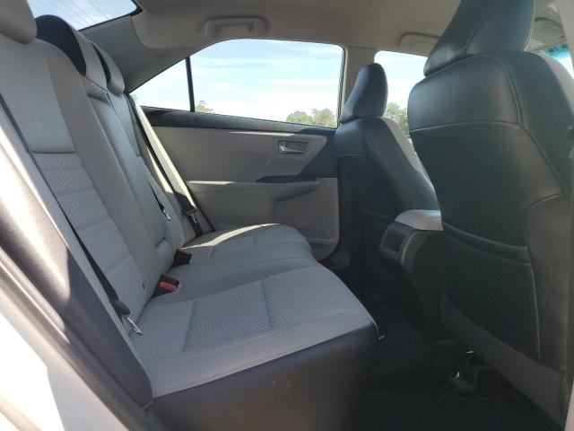 82212125 :رقم المزاد ، 4T1BF1FK4HU336627 vin ، 2017 Toyota Camry مزاد بيع