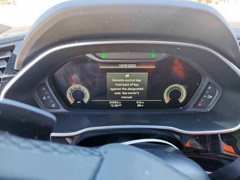 90832715 :رقم المزاد ، WA1EECF30N1039242 vin ، 2022 Audi Q3 مزاد بيع