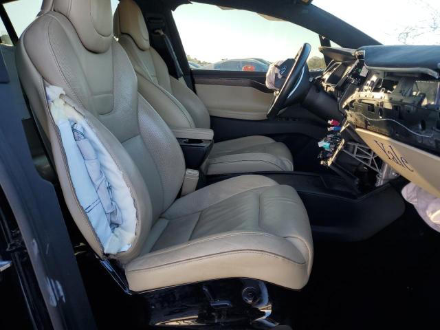 90731695 :رقم المزاد ، 5YJXCAE20GF008746 vin ، 2016 Tesla Model X مزاد بيع