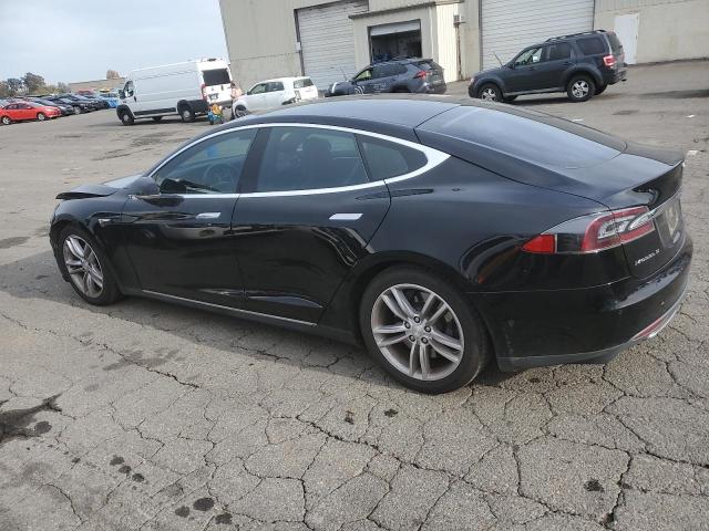 2015 Tesla Model S მანქანა იყიდება აუქციონზე, vin: 5YJSA1S23FF096100, აუქციონის ნომერი: 90326875