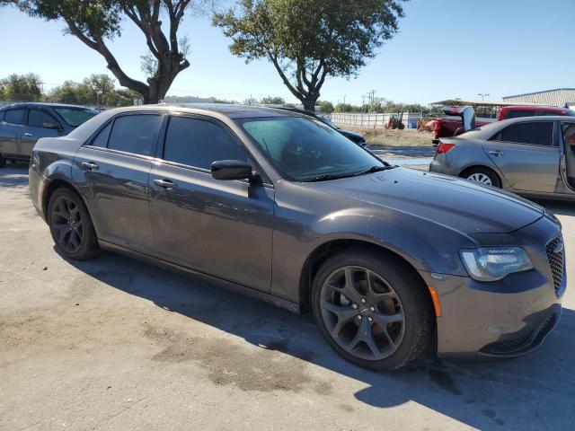 90545585 :رقم المزاد ، 2C3CCAAGXNH104055 vin ، 2022 Chrysler 300 Tourin مزاد بيع