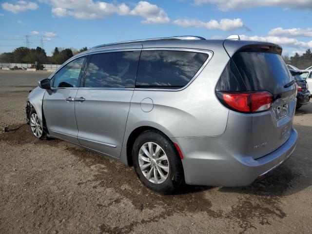 90378685 :رقم المزاد ، 2C4RC1BG0JR210992 vin ، 2018 Chrysler Pacifica مزاد بيع