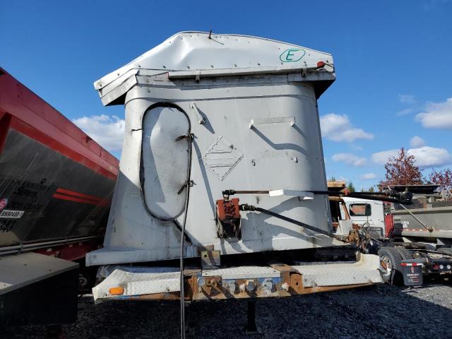 81015825 :رقم المزاد ، 2C9B2R3F2A1012531 vin ، 2010 Cobra Dump Trail مزاد بيع