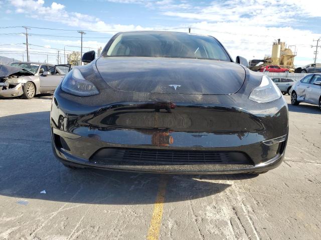 2024 Tesla Model Y მანქანა იყიდება აუქციონზე, vin: 7SAYGDEDXRF197679, აუქციონის ნომერი: 85381295