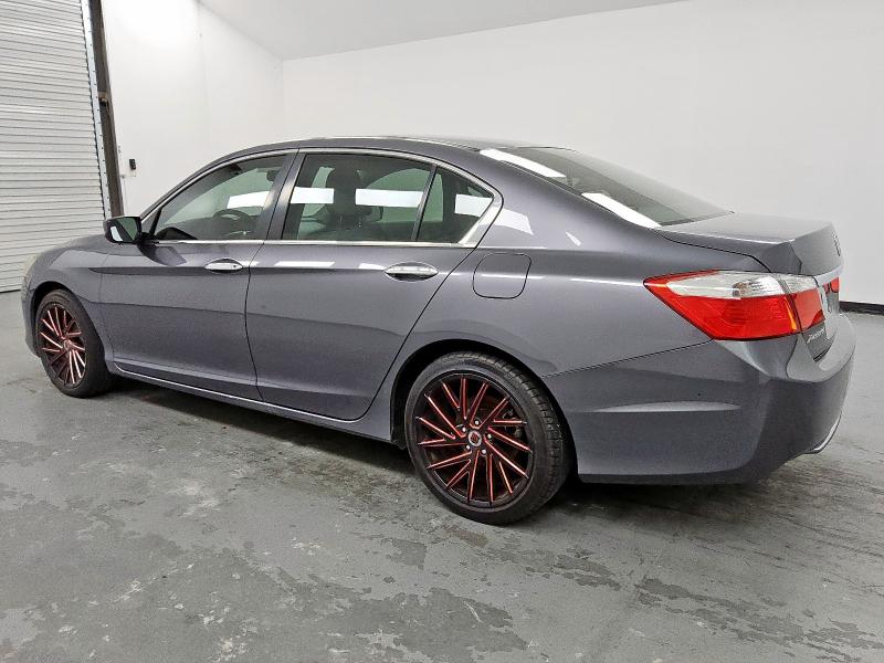 90230795 :رقم المزاد ، 1HGCR2F36FA189483 vin ، 2015 Honda Accord مزاد بيع