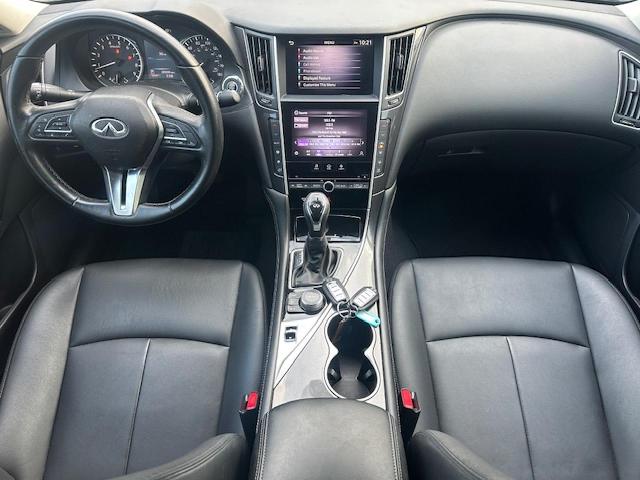 86128865 :رقم المزاد ، JN1EV7AP1MM701174 vin ، 2021 Infiniti Q50 Pure مزاد بيع