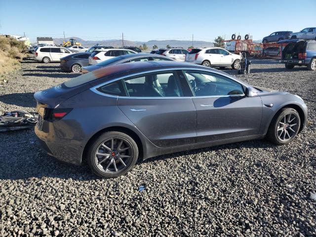 85328945 :رقم المزاد ، 5YJ3E1EA1JF158212 vin ، 2018 Tesla Model 3 مزاد بيع