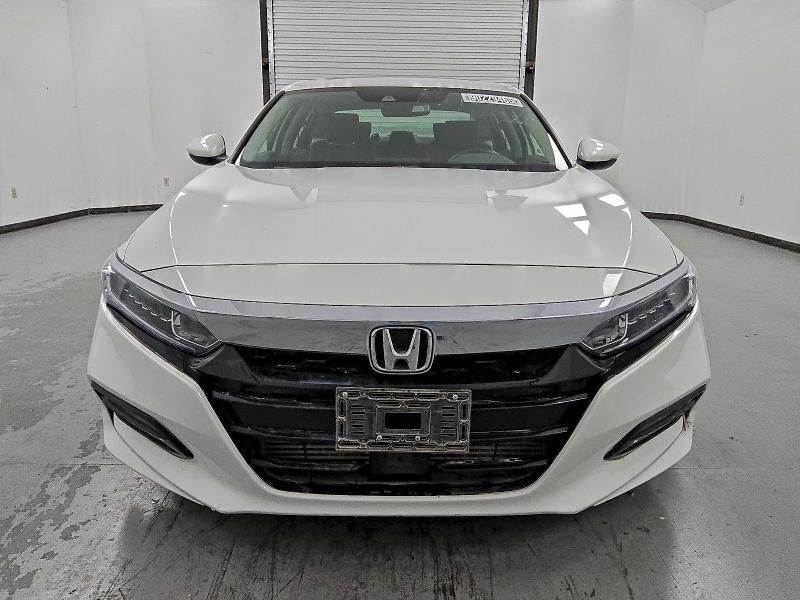 90229465 :رقم المزاد ، 1HGCV1F50LA040036 vin ، 2020 Honda Accord مزاد بيع