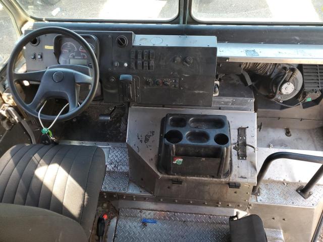 84749985 :رقم المزاد ، 4UZAC2EAXLCMK0419 vin ، 2020 Freightliner Chassis مزاد بيع