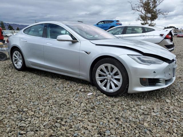 2017 Tesla Model S მანქანა იყიდება აუქციონზე, vin: 5YJSA1E13HF210926, აუქციონის ნომერი: 86673565
