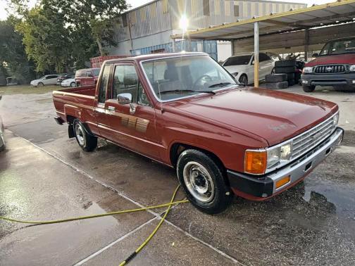 1985 Toyota Pickup Xtr მანქანა იყიდება აუქციონზე, vin: JT4RN56D9F5042940, აუქციონის ნომერი: 87126285