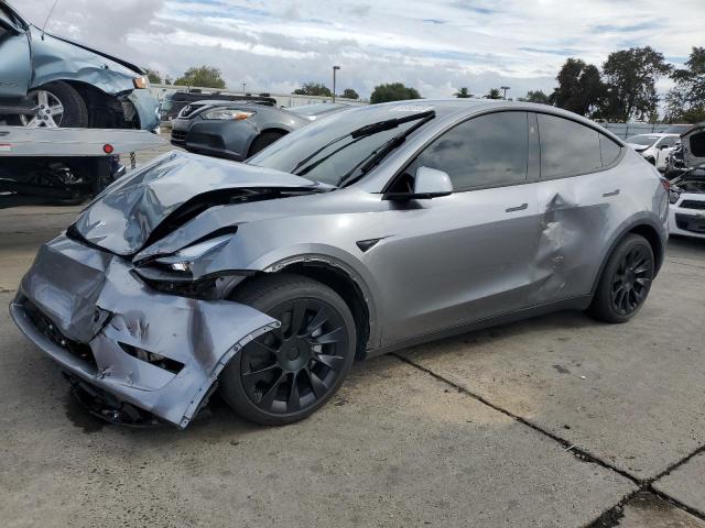 Auction sale of the 2024 Tesla Model Y, vin: 7SAYGAEE4RF154723, lot number: 81998125