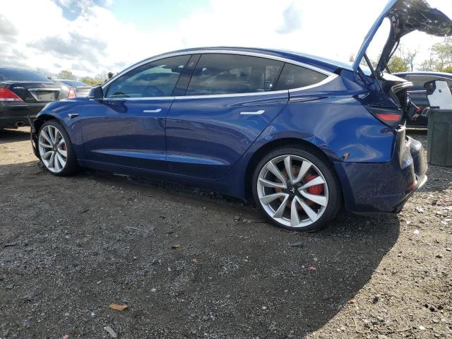 Продажа на аукционе авто 2018 Tesla Model 3, vin: 5YJ3E1EB7JF080947, номер лота: 90859095