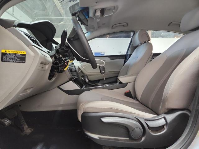 82412335 :رقم المزاد ، 5NPE24AF3GH369393 vin ، 2016 Hyundai Sonata Se مزاد بيع