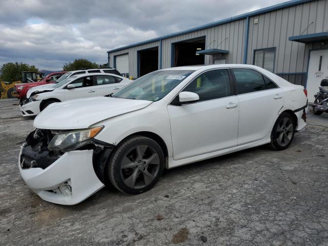 82616325 :رقم المزاد ، 4T1BF1FK0EU747776 vin ، 2014 Toyota Camry مزاد بيع