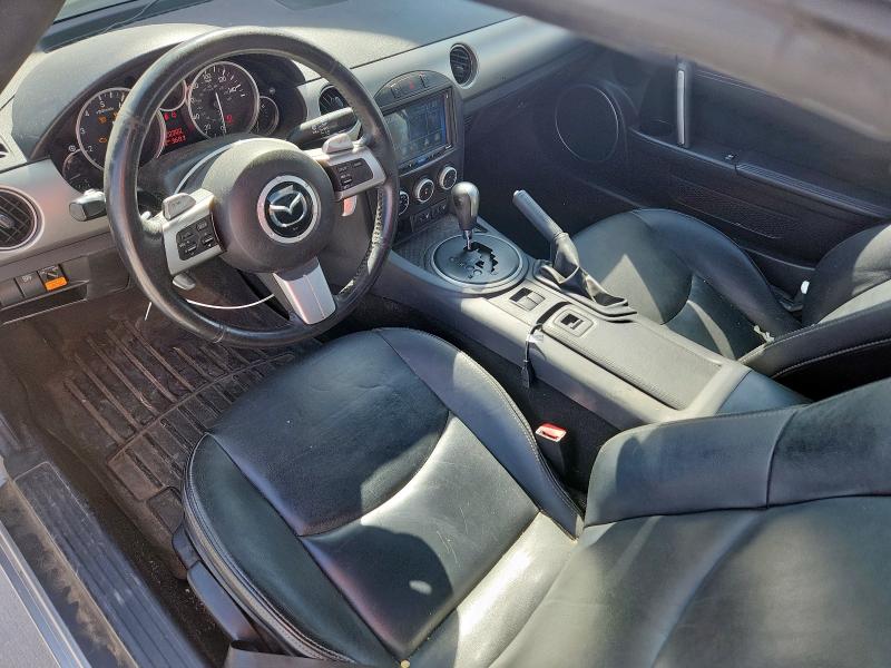 82251925 :رقم المزاد ، JM1NC2PF0B0215898 vin ، 2011 Mazda Mx-5 Miata مزاد بيع