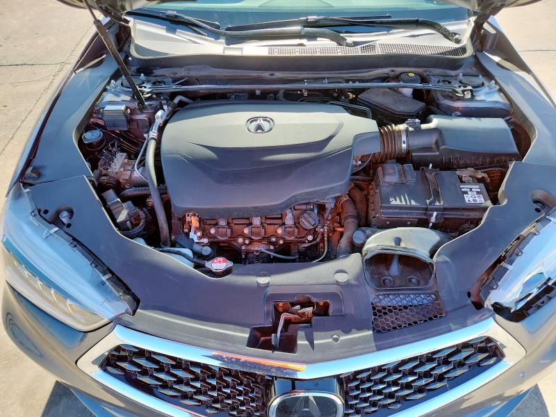 90254465 :رقم المزاد ، 19UUB2F34JA012058 vin ، 2018 Acura Tlx مزاد بيع