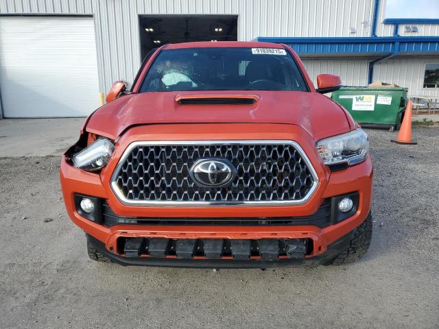 91039215 :رقم المزاد ، 3TMCZ5ANXJM140470 vin ، 2018 Toyota Tacoma مزاد بيع