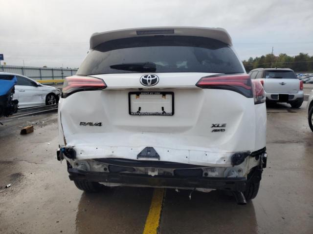 2018 Toyota Rav4 მანქანა იყიდება აუქციონზე, vin: 2T3RFREV4JW846367, აუქციონის ნომერი: 90055445