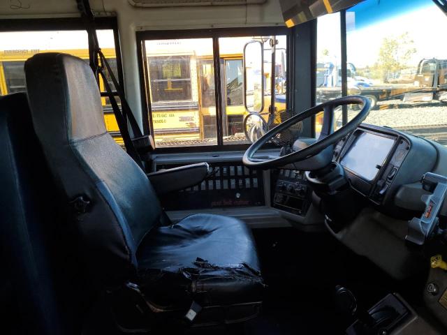 2006 Freightliner Saf-t-liner C2 მანქანა იყიდება აუქციონზე, vin: 4UZAAXCS56CV84194, აუქციონის ნომერი: 84470715