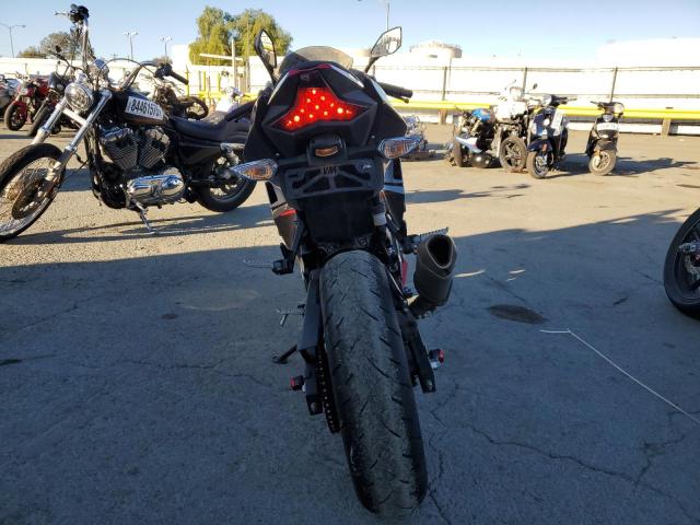 84983655 :رقم المزاد ، JKAEXKG16KDA28339 vin ، 2019 Kawasaki Ex400 مزاد بيع