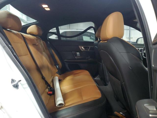 2011 Jaguar Xf მანქანა იყიდება აუქციონზე, vin: SAJWA0JC1BMS08613, აუქციონის ნომერი: 85780705