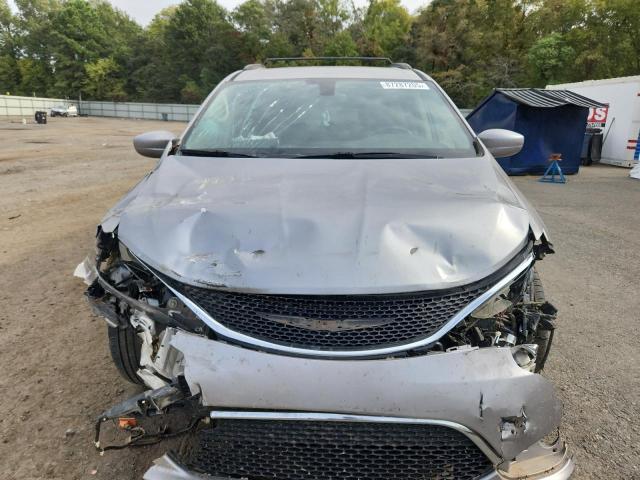 2017 Chrysler Pacifica Touring L მანქანა იყიდება აუქციონზე, vin: 2C4RC1BG1HR831717, აუქციონის ნომერი: 87287205