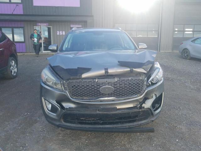 85562995 :رقم المزاد ، 5XYPGDA56JG375723 vin ، 2018 Kia Sorento مزاد بيع