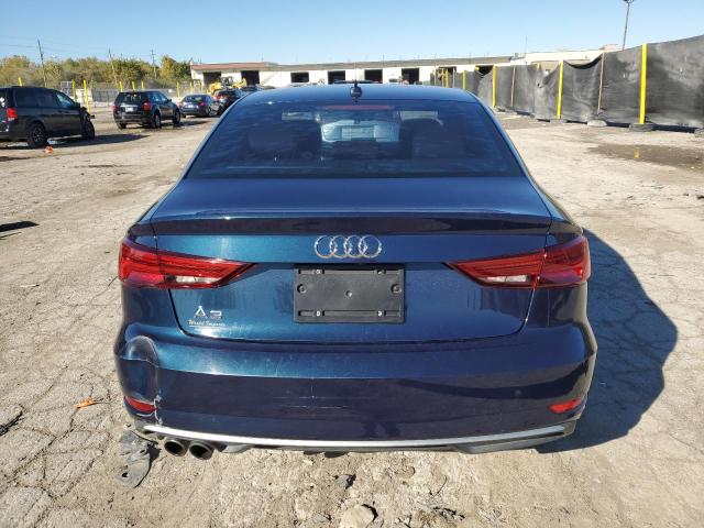 Продаж на аукціоні авто 2017 Audi A3 Sedan Premium Fwd, vin: WAUAUGFF4H1025726, номер лоту: 87296595