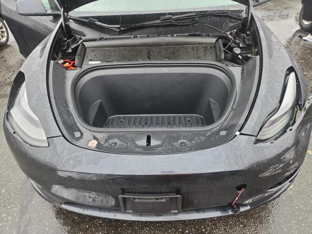 2024 Tesla Model Y მანქანა იყიდება აუქციონზე, vin: 7SAYGDED9RF018824, აუქციონის ნომერი: 89921355