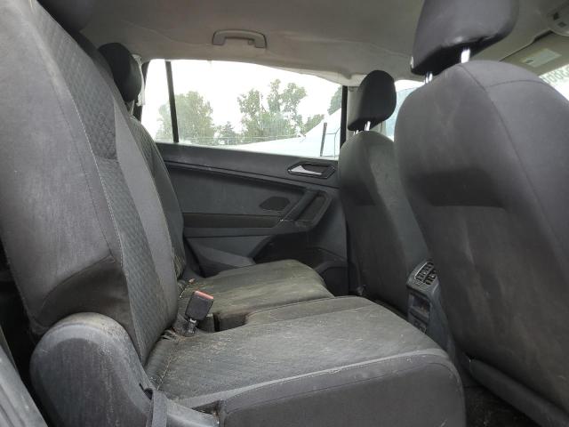 85386605 :رقم المزاد ، 3VV0B7AX3JM101368 vin ، 2018 Volkswagen Tiguan مزاد بيع