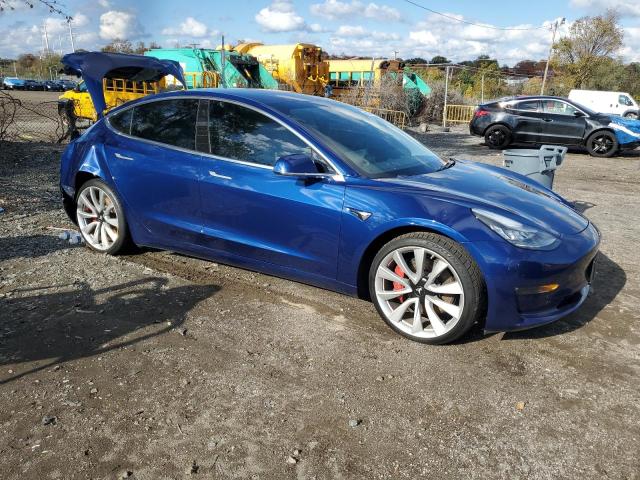 Продажа на аукционе авто 2018 Tesla Model 3, vin: 5YJ3E1EB7JF080947, номер лота: 90859095