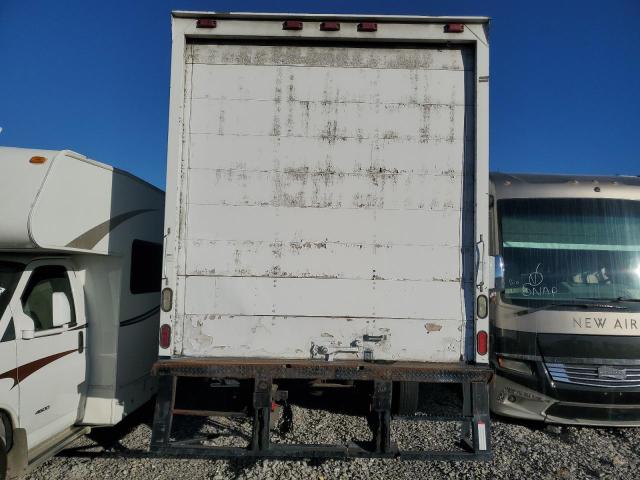 46321736 :رقم المزاد ، 1FVACWDC35HU81796 vin ، 2005 Freightliner M2 مزاد بيع
