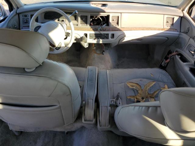 1996 Lincoln Town Car მანქანა იყიდება აუქციონზე, vin: 1LNLM81W8TY687359, აუქციონის ნომერი: 82733685