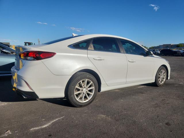 2018 Hyundai Sonata მანქანა იყიდება აუქციონზე, vin: 5NPE24AF3JH615723, აუქციონის ნომერი: 81968385