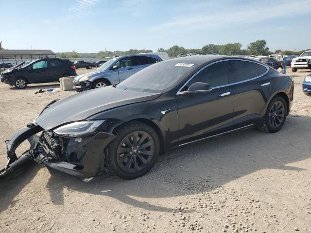 2018 Tesla Model S მანქანა იყიდება აუქციონზე, vin: 5YJSA1E21JF275577, აუქციონის ნომერი: 81880895