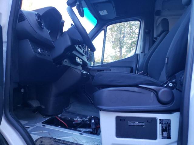 92380475 :رقم المزاد ، W1W40CHY3MT052731 vin ، 2021 Mercedes-benz Sprinter 2 مزاد بيع